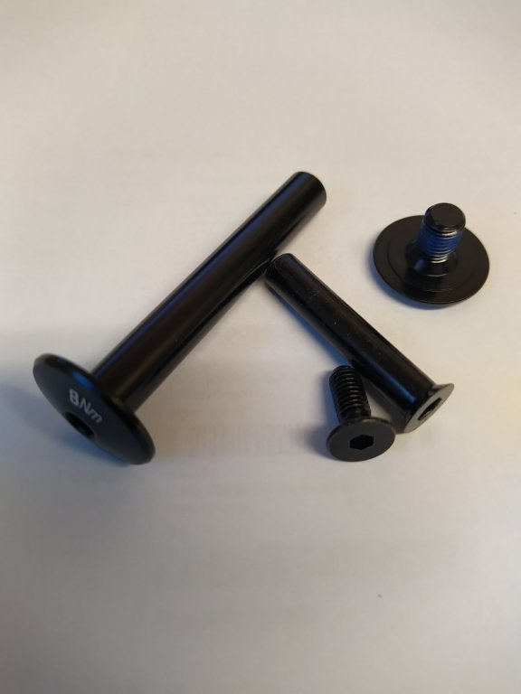 GT Force Carbon Dämpfer Schrauben Set ab 2021