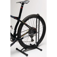 VAR Fahrradständer für 24 - 29" Räder max. Reifenbreite 2.25" (60mm)