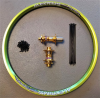 Reverse / Alexrims Laufrad Set 26" grD-gold