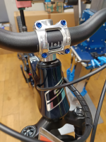 RideRace Vorbau Schrauben M5 x17mm, 6 Stück, blau, M5 x 17mm