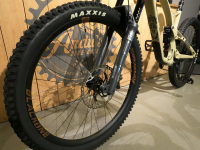 GT Force Carbon Custom